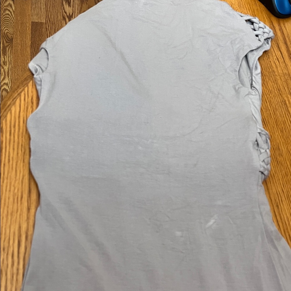 NWOT Sky Chic Women's Gray Blouse with Braided Detail - Picture 8 of 9